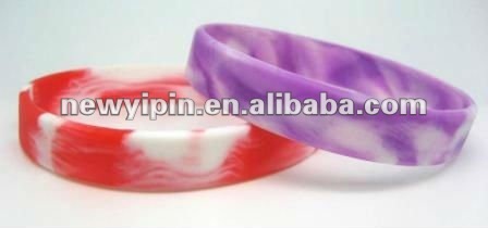 beautiful swilring color promotional lady silicone bracelets