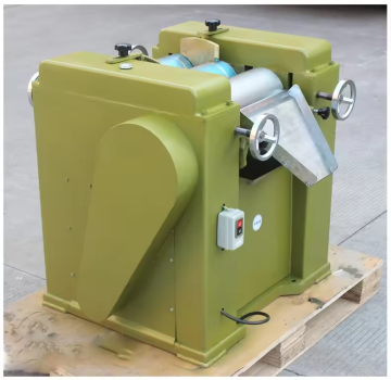 Three Roller Mill Machine for High-Quality Small Soap Production: Laundry, Bath, and Handmade Soap Machines