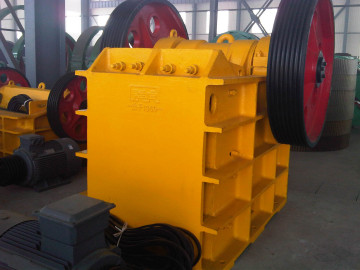 Giant Jaw Crusher