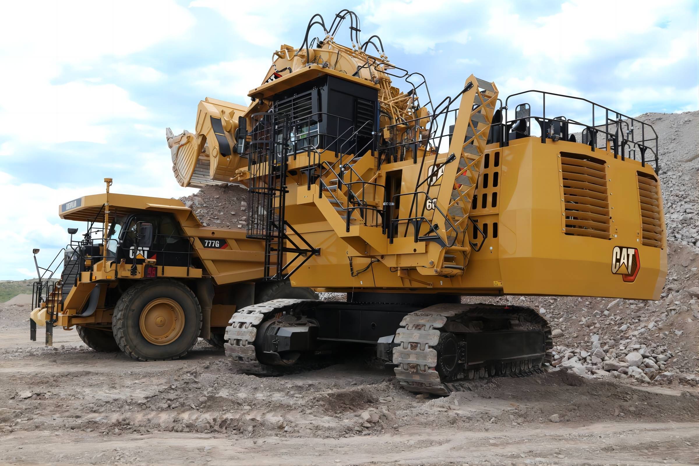 CAT390