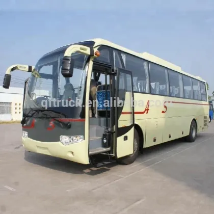Hot Sales: Dongfeng 45 Seats County Bus and Coach Bus