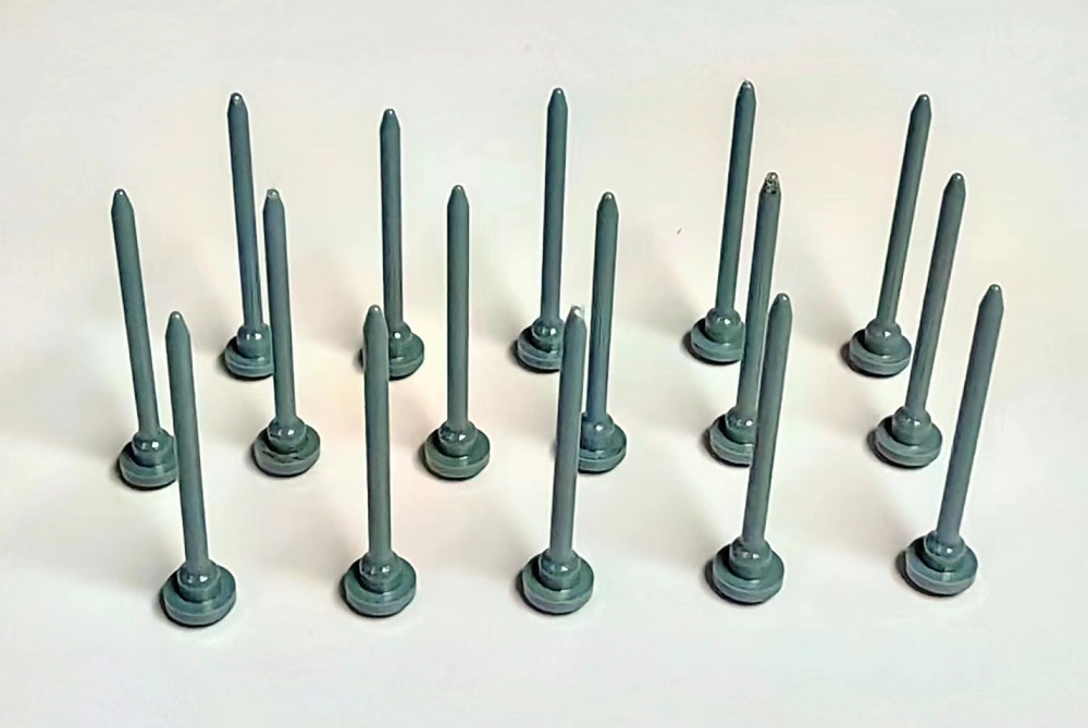 High strength slicon nitride ceramic punching needles