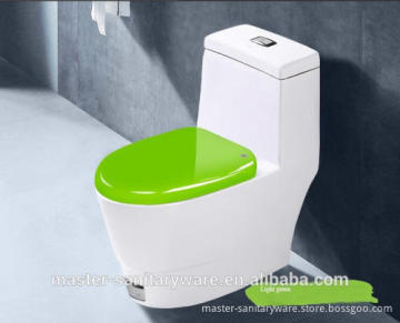 Chinese 2015 hot sale economic pp toilet seat cover red
