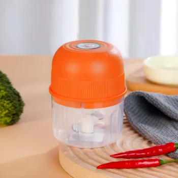 Type C Charging Portable Electric Mini Garlic Chopper with 304 Stainless Steel Blade