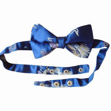 Silk Woven Bow Tie with Button, Fashion Style