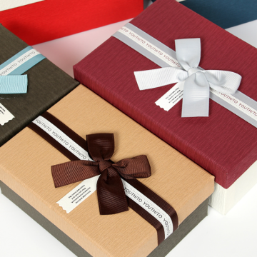 Romantic Bow Knot Ribbon Chocolate Paper Box