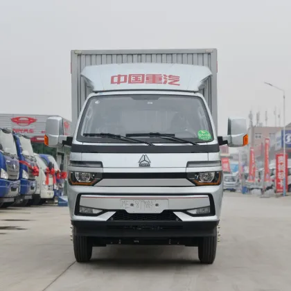 Sinotruk HOWO Xiaoshuai, 130 hp, 4X2, 3.6-meter single-row van light truck