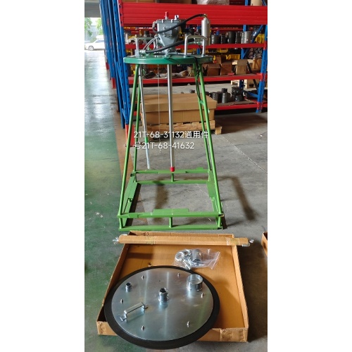 21T-68-31132/21T-68-41632 GREASE PUMP for Excavator PC2000