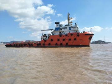 Tugboat de 8000 hp construir en 2016