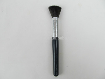 1PCS Beauty Blusher Mischpulver Make -up Pinsel Flachkopfkontur Kosmetische Werkzeug