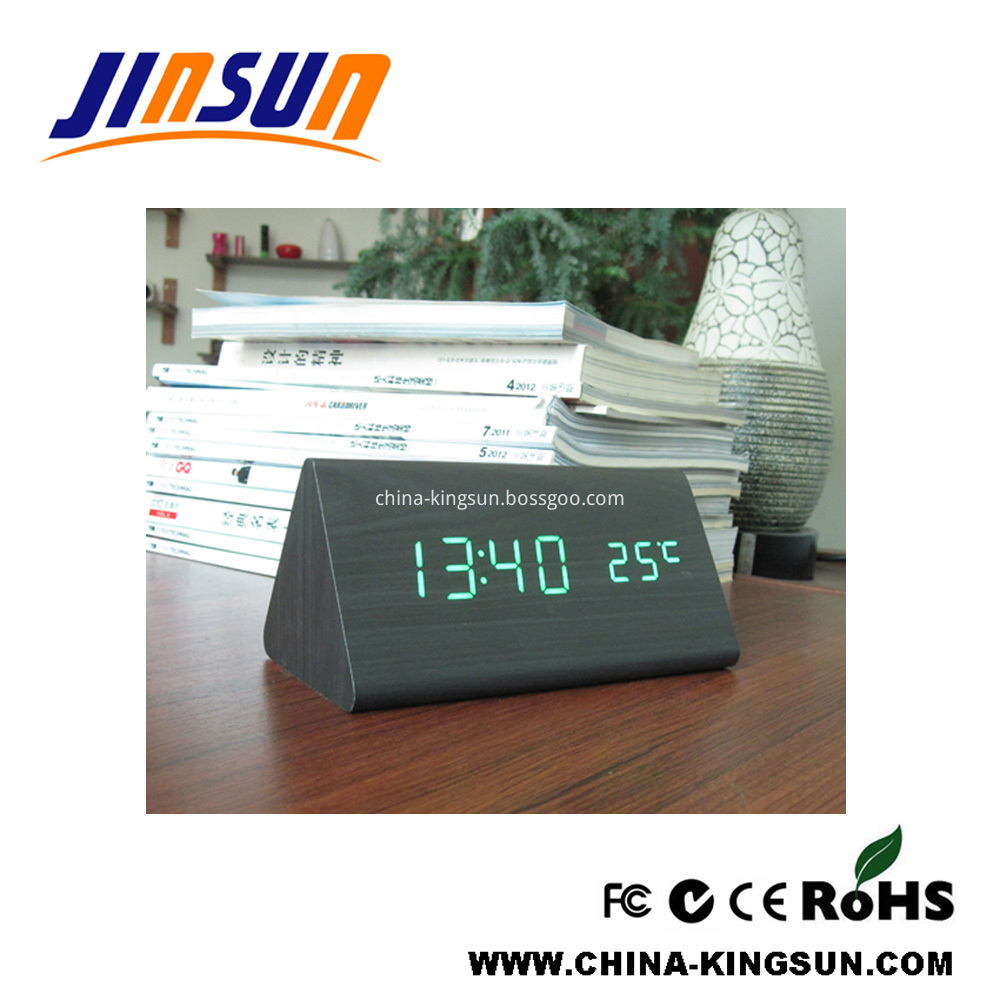 Triangle Led Clock With Temperature 4