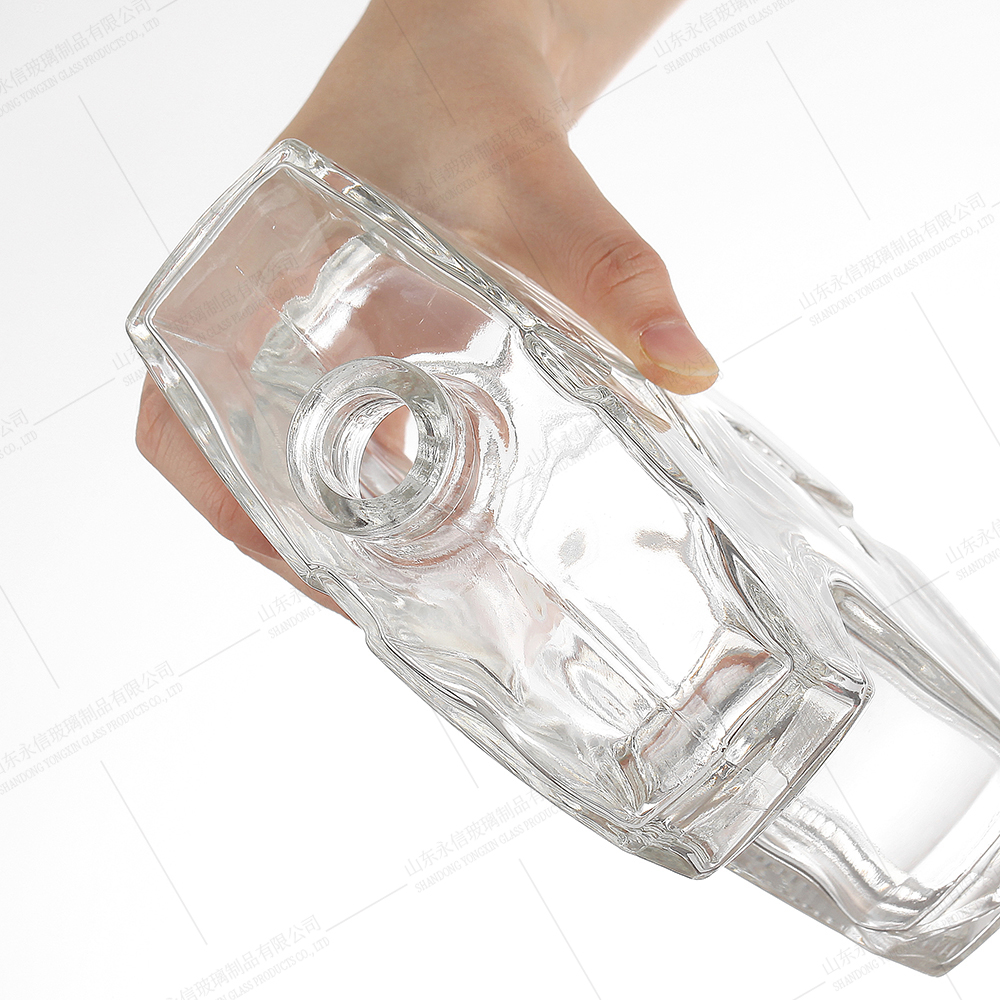 Personalized royal glass bordeaux bottle wholesale
