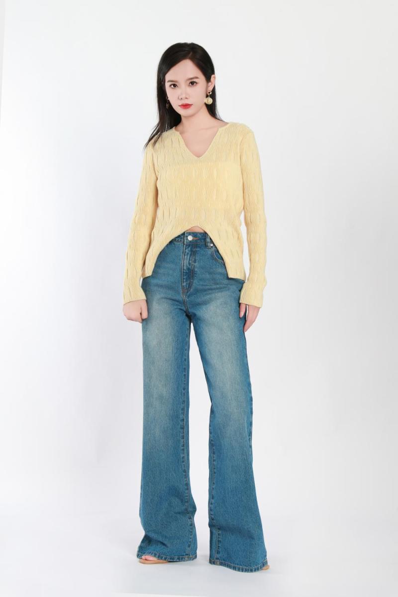 Light Blue Wide-leg Jeans