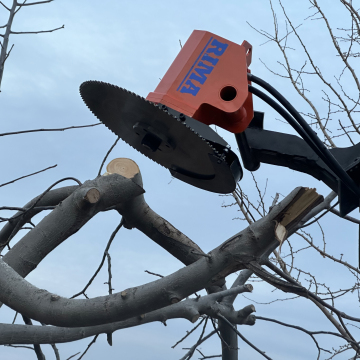 Hydraulic Tree Cutting Saw Blade - 8 Ton Full Angle Cutting Attachment