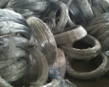 Weather Proof Customized Galvanized Hexagonal Wire Mesh Netting For Protect The Water Soil