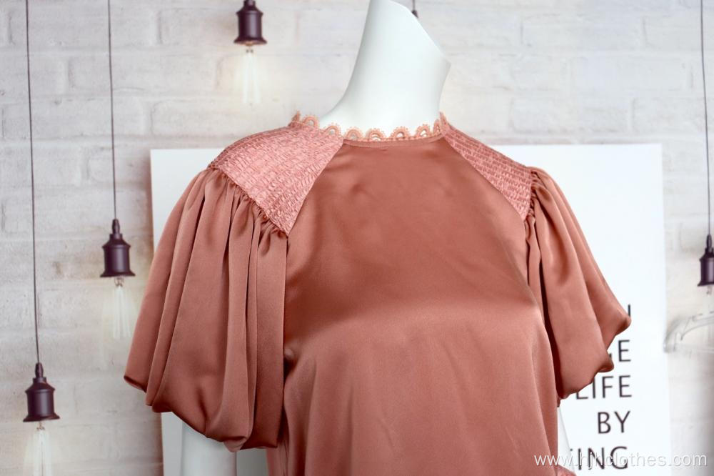 Sweet Blouse With Loose Puffy Sleeves For Ladies