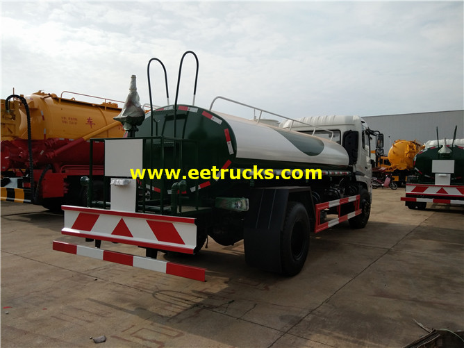 4x2 Water Spraying Tankers