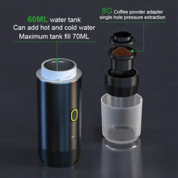 Bequeme Kaffeemaschine im Freien