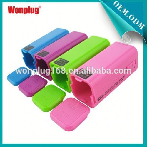 2014 newest designed top sales AA batteries power bank 2 usb