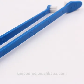 logo print 2 heads toothbrush for cats