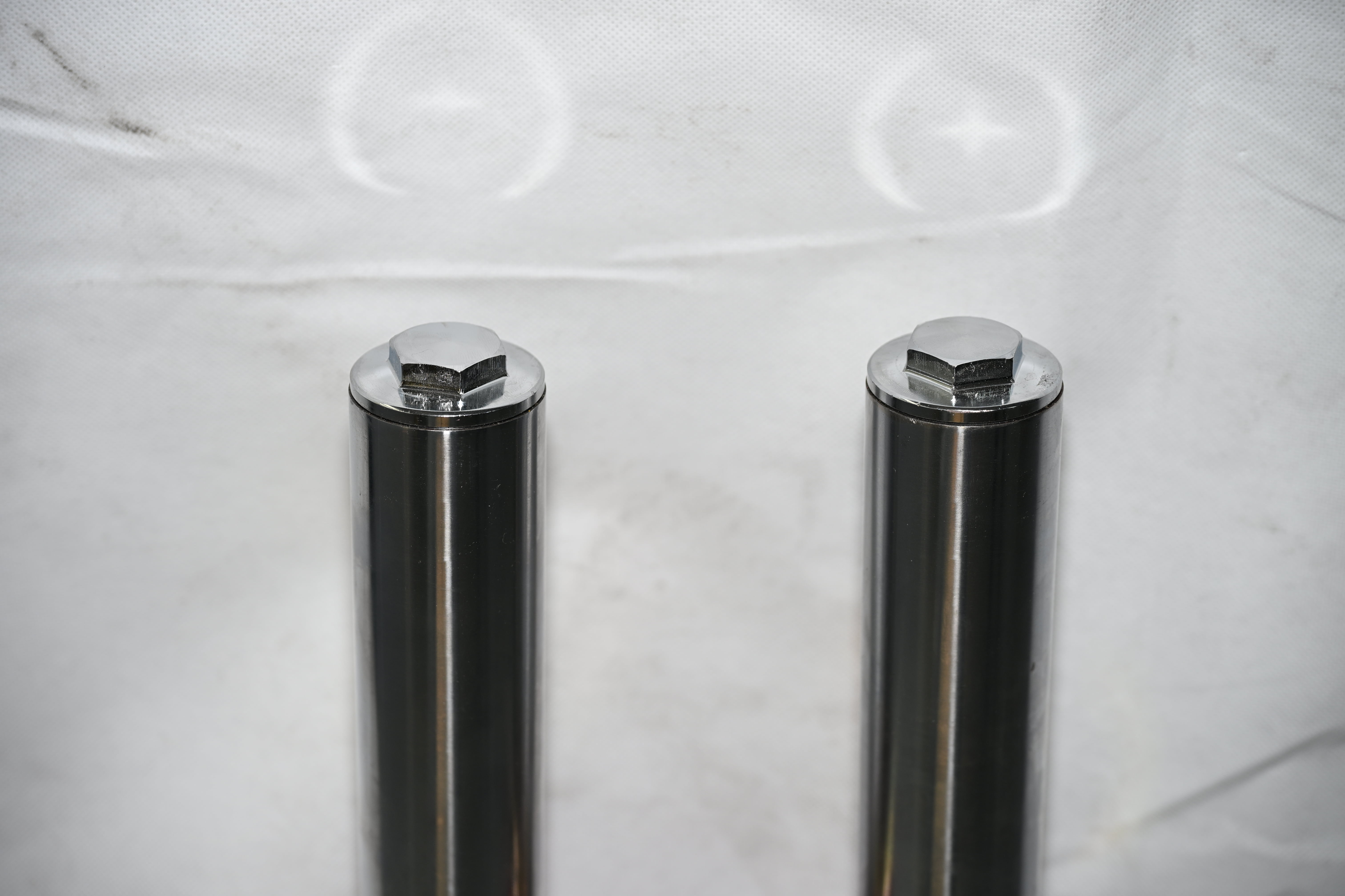 External spring shock absorber