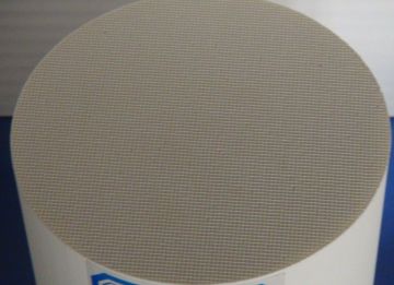 Thin Honeycomb Ceramic Substrates For 3 Way Catalytic Converters