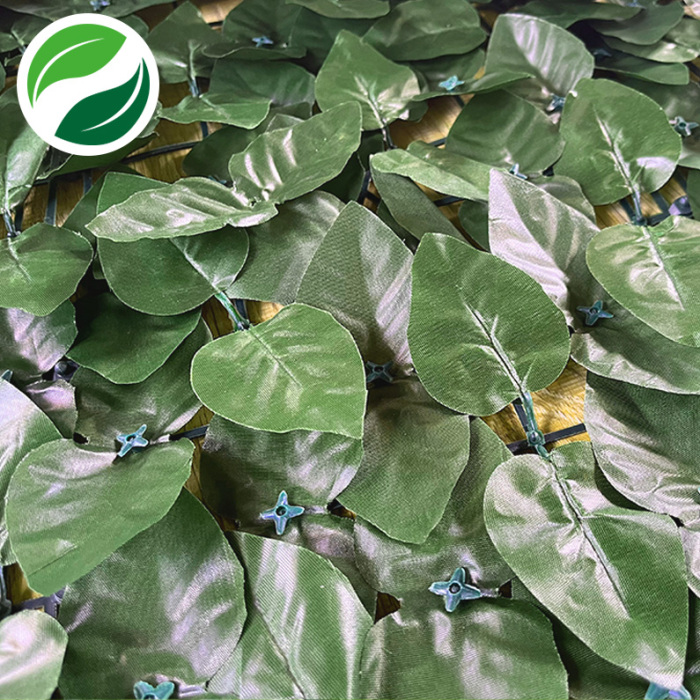 Peach leaves simulate green leaves