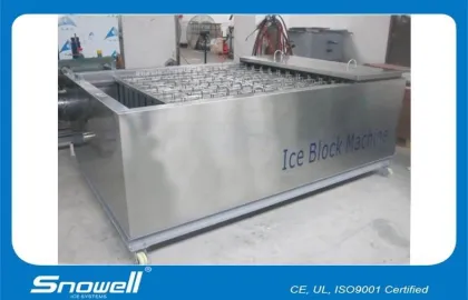 R22 Industrial Ice Block Making Machine Lg Control , Ice Freezing Time 4 - 8 Hours