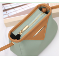 Single shoulder crossbody bucket bag