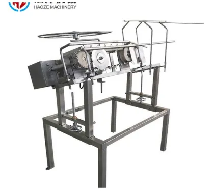 Chicken and duck bloodletting machine