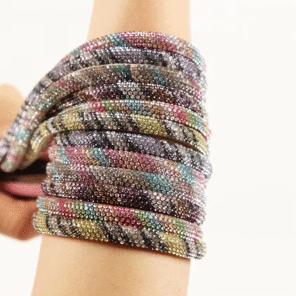 Trendy Diamond-Embedded Clothing Accents