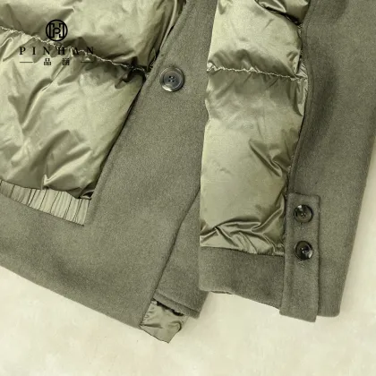 Luxury Designed Lady Woolen Stitched Puffer Jacket with Big Hood and Turn-down Collar