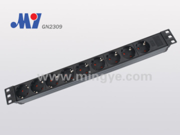 9 つの Pdu ソケット