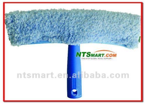 Microfiber abrasive window mop