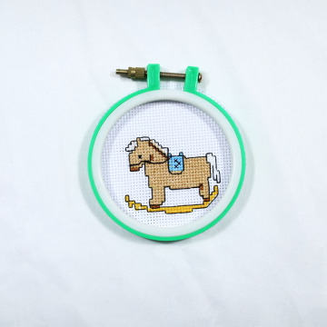 Pony shaped cross stitch kit