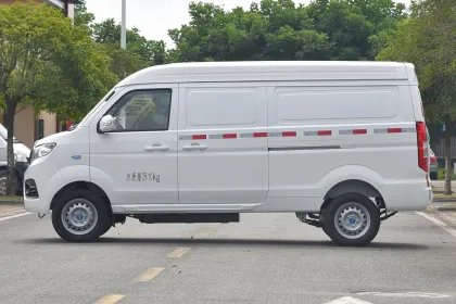Shenlong DST Shenzhou 5 - New Energy Electric Cargo Van
