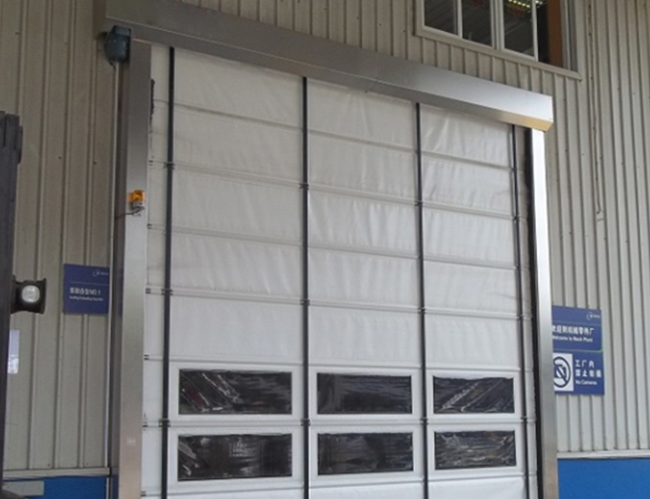 Quick roll-up door