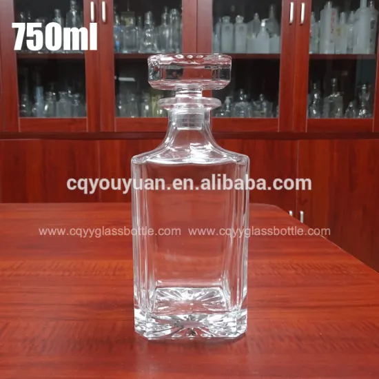 Stock clear glass containers heavy base 26oz luxury wine decanter set