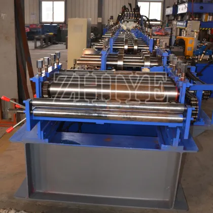 GI CNC CZ Frame Purlin Roll Forming Machinery