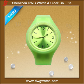 New Arrvial! 2012 colours silicone rubber wristband watch