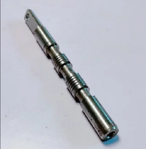 Stainless steel hydraulic valve core