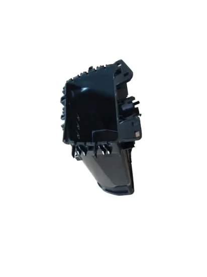 Auto air vent platic injection mould