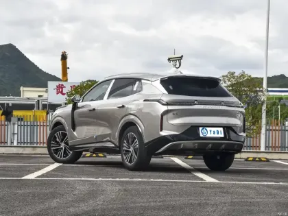 2025 Lynk&Co 08 EMP Mini Hybrid SUV - 120km Range Electric Vehicle