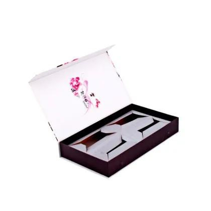 Creative New Year Gift Box: Assorted Cookies for Guests