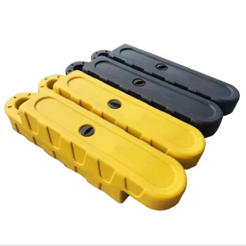 Plastic Barricades for Go Karting: Traffic Factory Road Barriers & Water Filled Obstacles