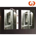 Specchio acrilico con design dell'anta dell'armadio