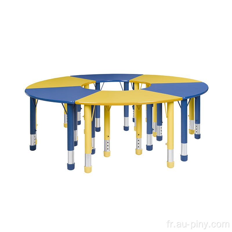 Table de maternelle en plastique coloré