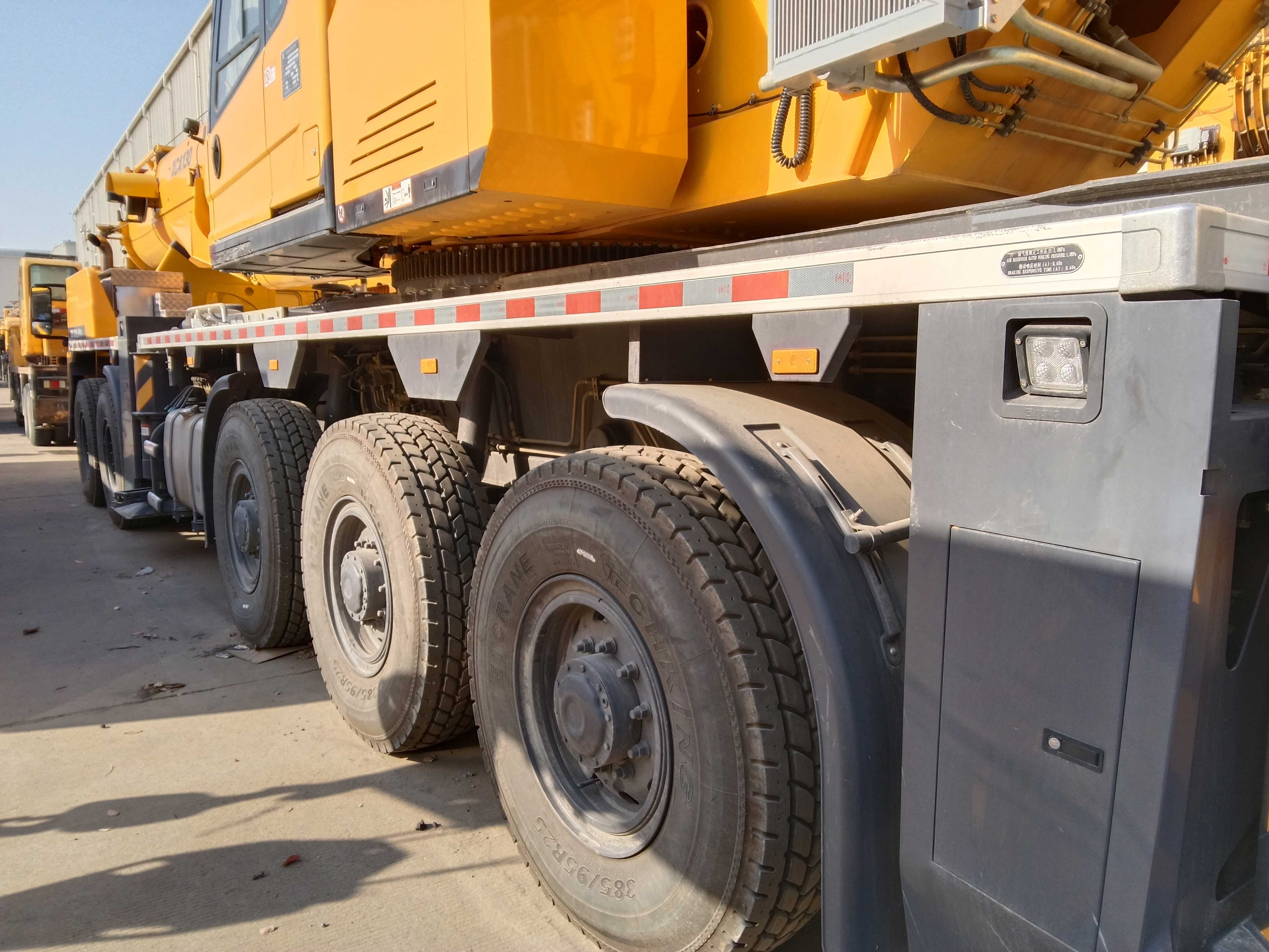 used-crane-mining