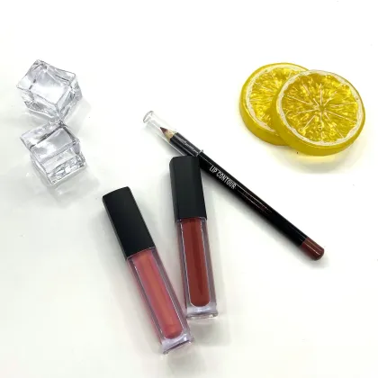 Girls' Beauty Design Makeup Sets: Lip Gloss and Liner Kit with Liquid Lipstick