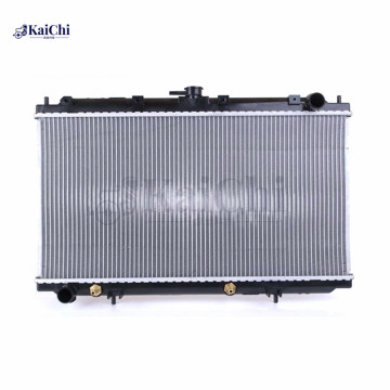 214602F300 Radiateur auto Nissan Primera 1.6L / 2.0L 1996-2002